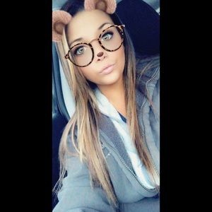 Meet your Posher, Jenna